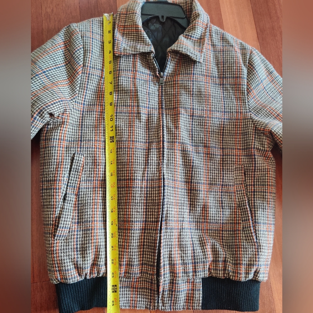 Men's Jacket - Picture 7 of 8